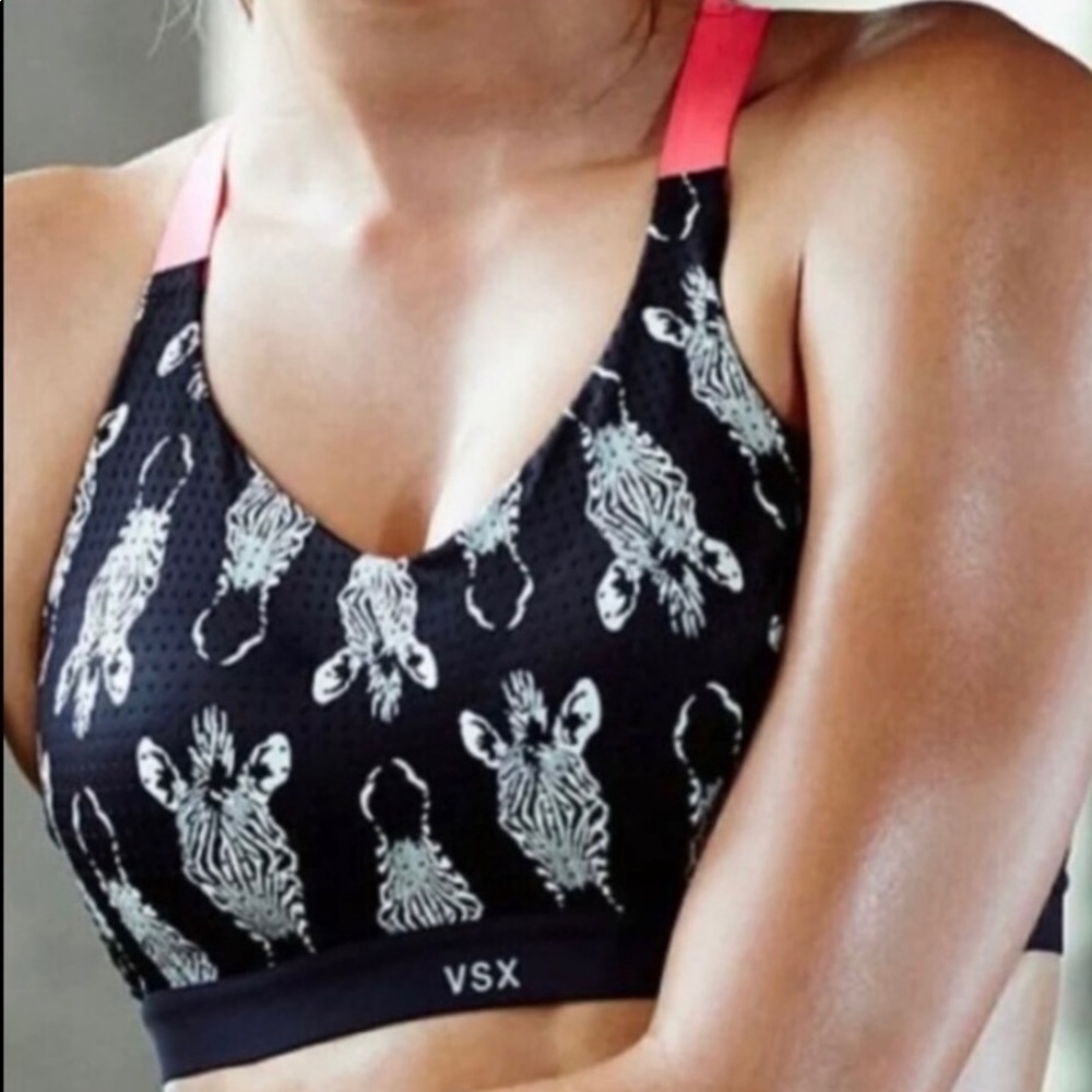 Victoria’s Secret VSX Sport Animal Print Zebra Lightly Padded Sports Bra…